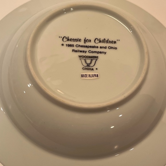 “Chessie for Children” Chesapeake and Ohio Railway Co. Plate, Cup and Bowl - Picture 7 of 12